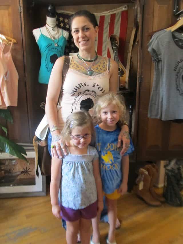 American Pickers Danielle Colby with her children (two daughters)