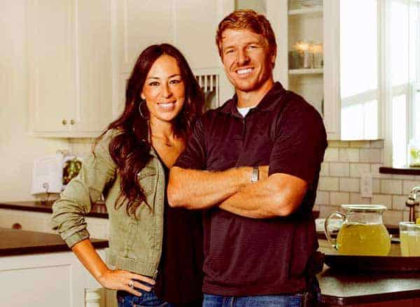 Image of Chip and Joanna from Fixer Upper show