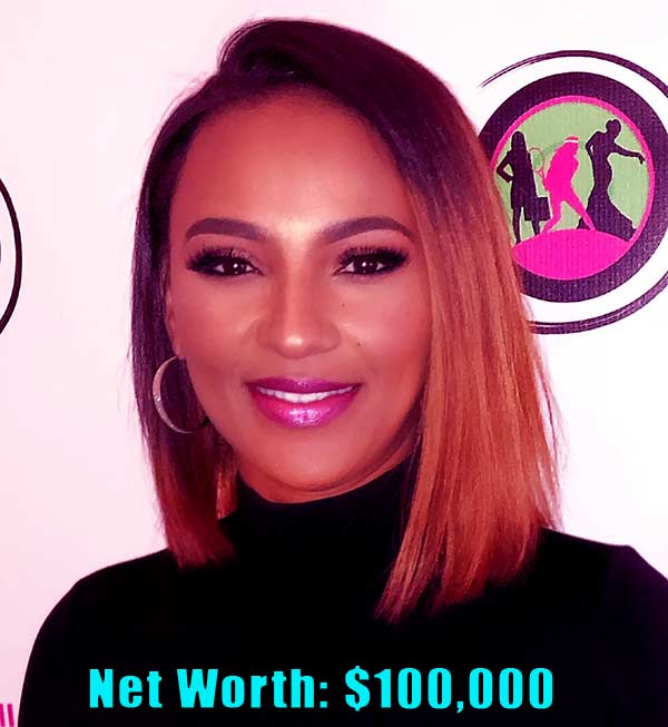 Image of TV Personality, Tara Wallace net worth is $100,000