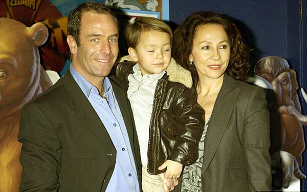 Image of Robson Green with his wife Vanya Seager and son Taylor- Seager Green