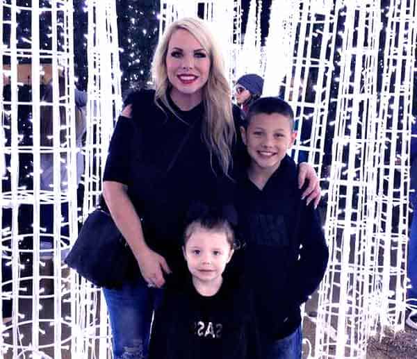 Image of Suzi Slay with her kids Hayden (son) and Sissy (daughter)