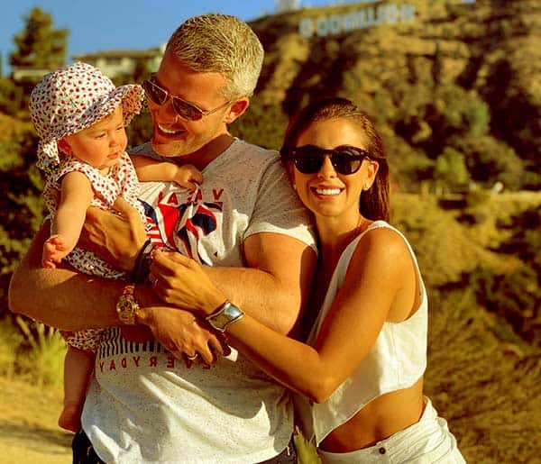 Image of Ryan Serhant with his wife Emilia Bechrakis and with duaghter Zena
